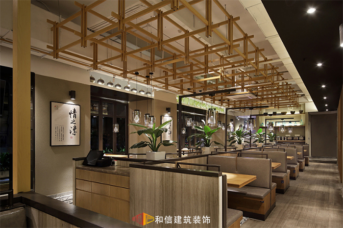 專業(yè)的成都餐廳裝修公司有哪些裝修技巧呢？